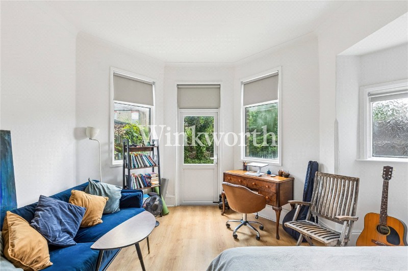 Sylvan Avenue, London, N22