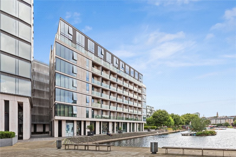 City Road, London, EC1V