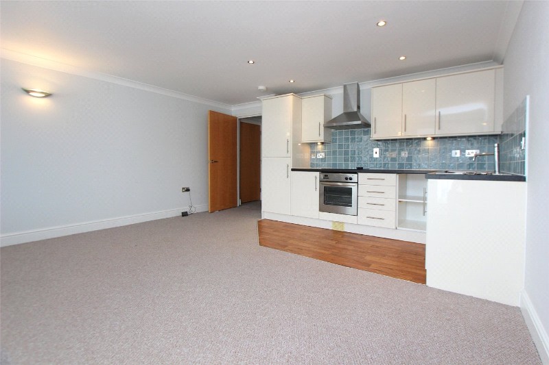 Glendale Gardens, Leigh-on-Sea, SS9