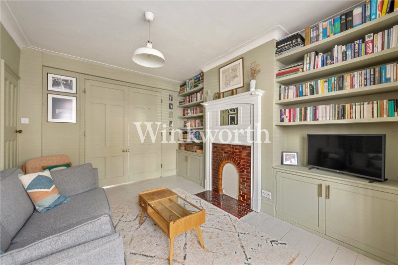 Rosebery Avenue, London, N17