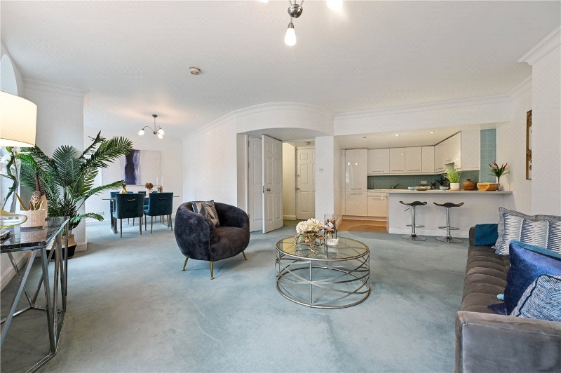 Garrick Street, London, WC2E