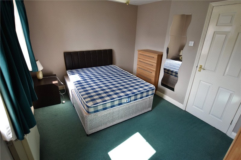 Dunnage Crescent, London, SE16