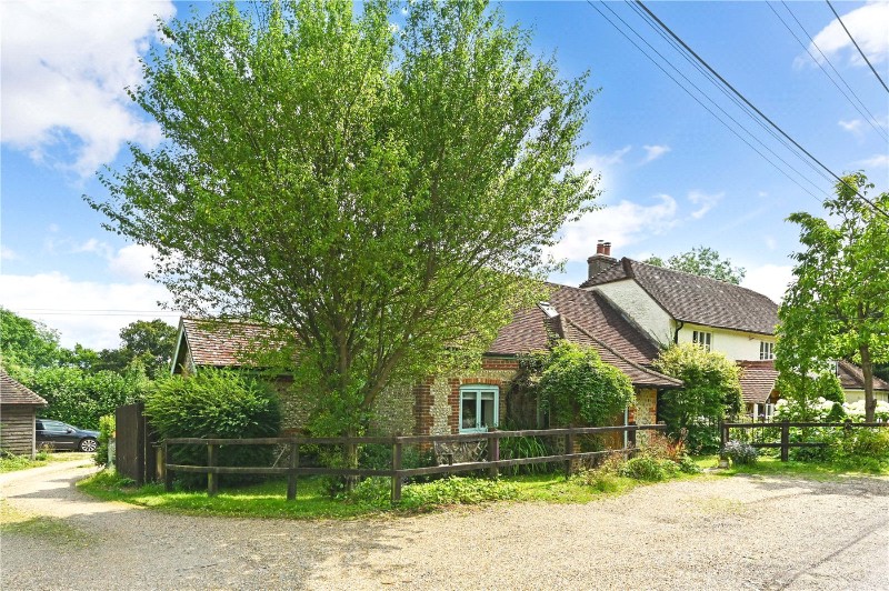 Stoner Hill Road, Froxfield, Petersfield, Hampshire, GU32