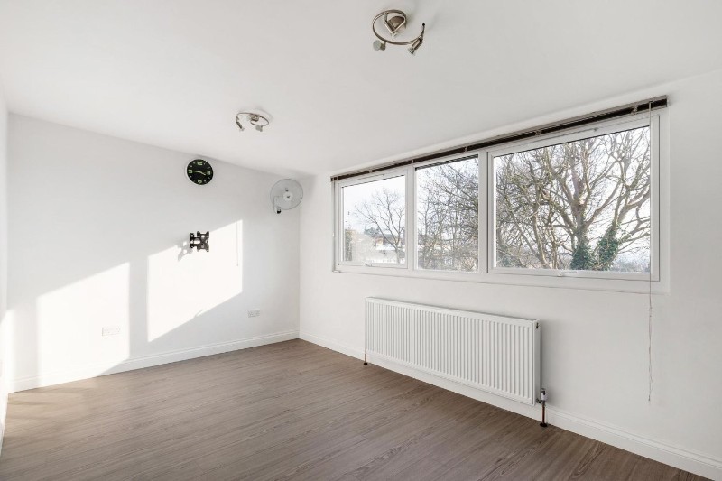 Priory Crescent, London, SE19