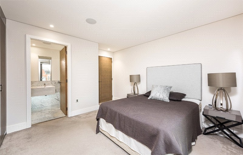 Wilfred Street, London, SW1E