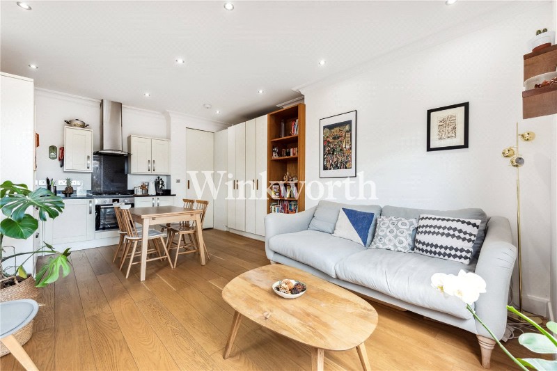 Boundary Road, London, N22