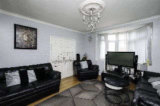 St. Dunstans Avenue, London, W3
