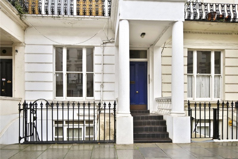 St. Stephens Gardens, London, W2