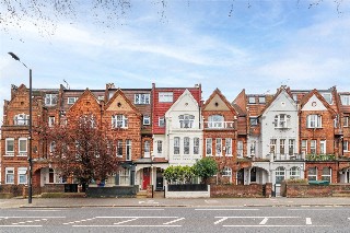 New Kings Road, Parsons Green/Fulham, London, SW6