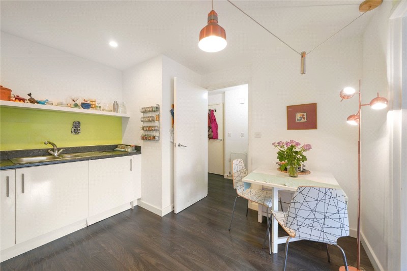 New Clocktower Place, London, N7