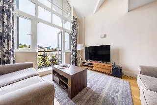 Dorey House, High Street, Middlesex, TW8