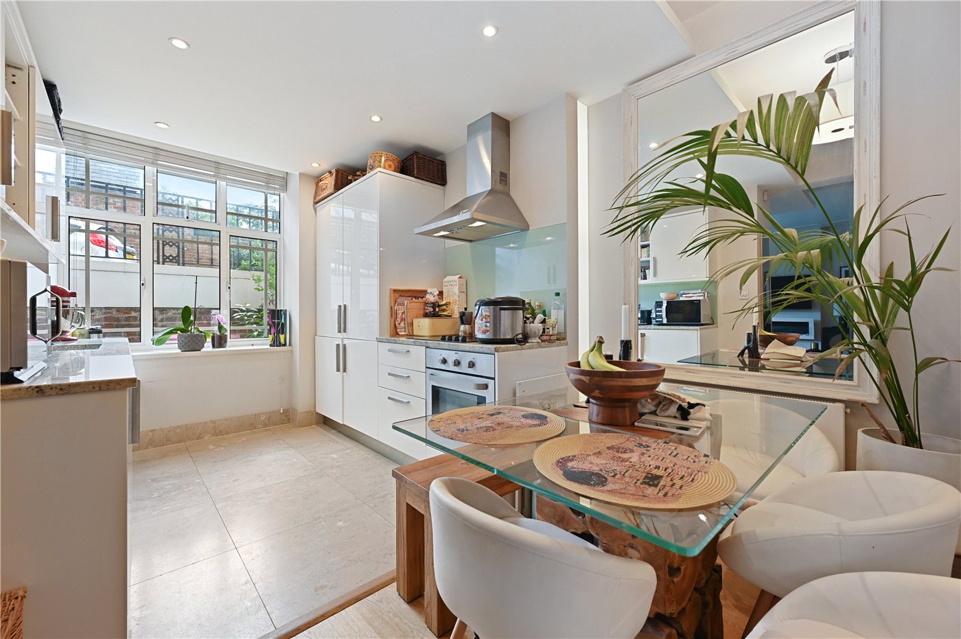 Edwardes Square, Kensington, London, W8