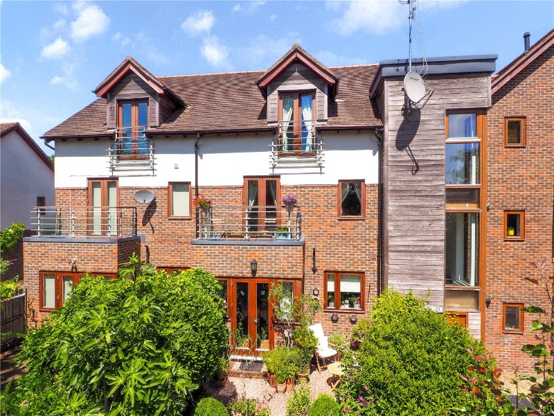 Court Road, Kings Worthy, Winchester, Hampshire, SO23