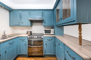 Warwick Way, London, SW1V