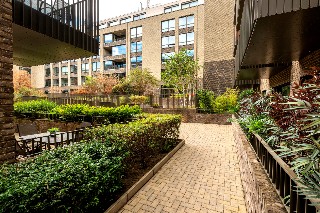 Nautilus House, London, W10