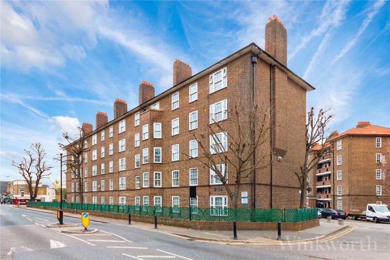 2 bedroom property for sale in Cardiff House, Peckham Park Road, London