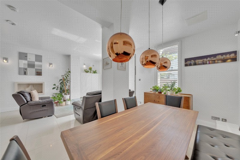 Elgin Avenue, London, W9