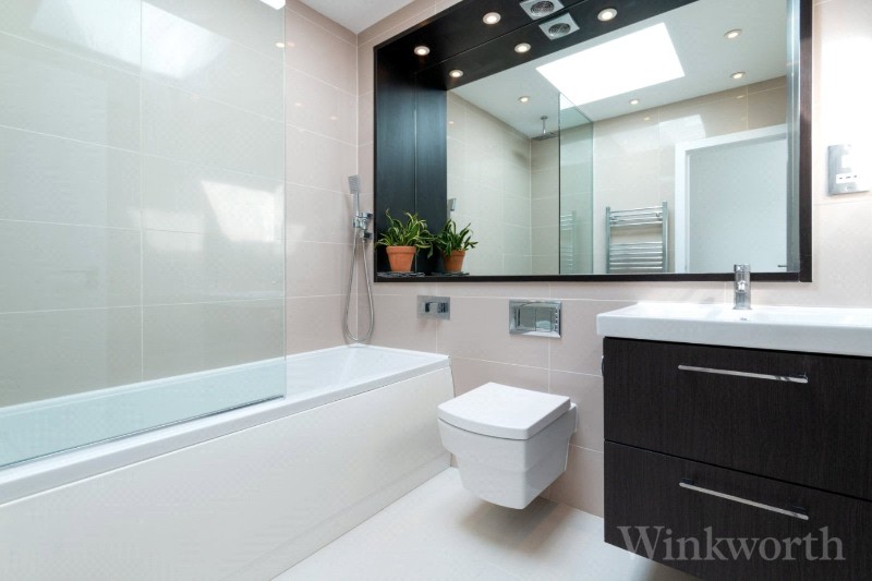 Queens Road, London, SE15