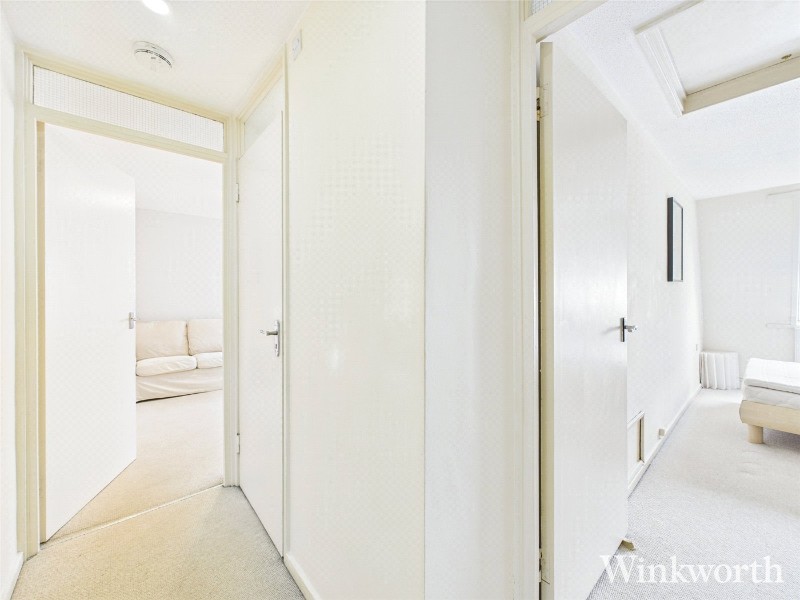 Hanger View Way, London, UK, W3