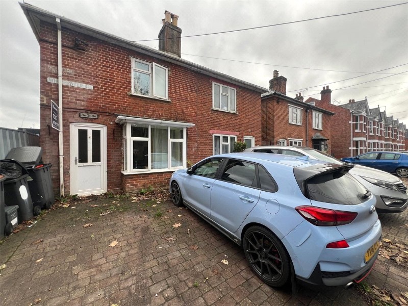 Winchester Road, Romsey, Hampshire, SO51