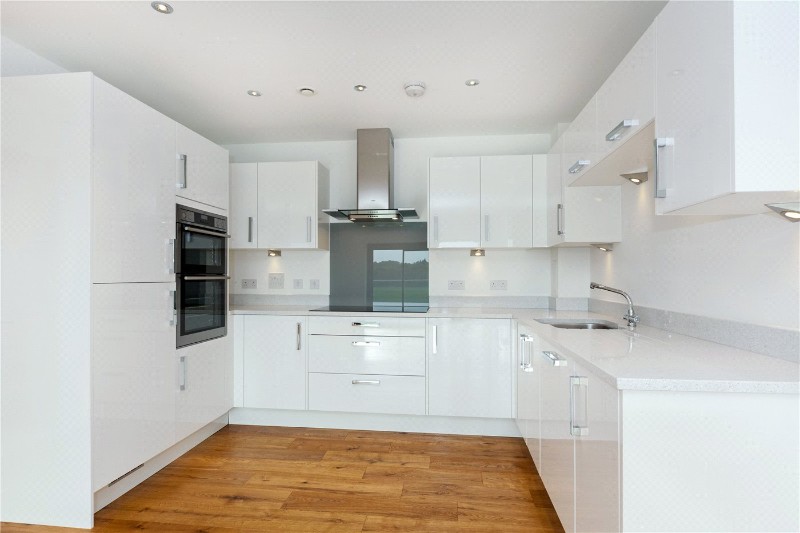 Kingman Way, Newbury, Berkshire, RG14