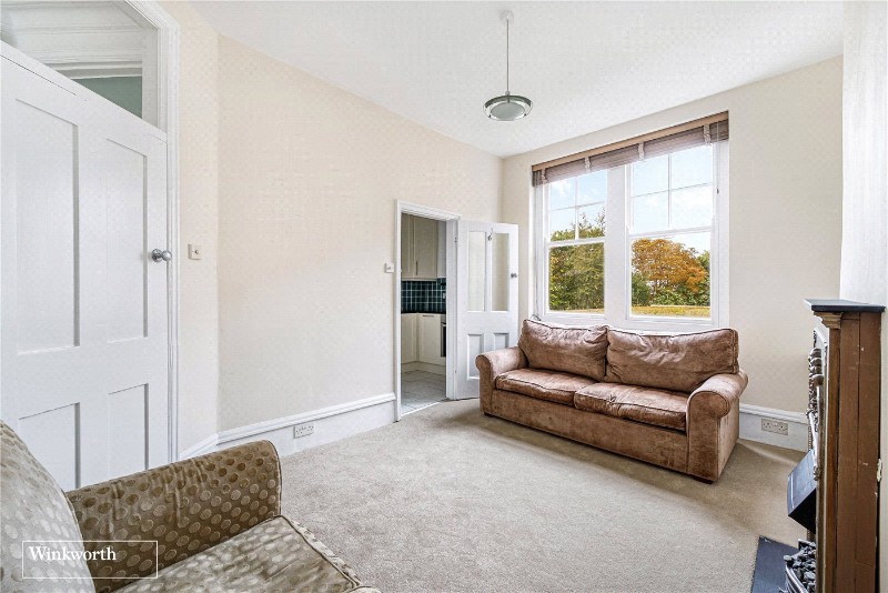 Sutton Lane North, London, W4