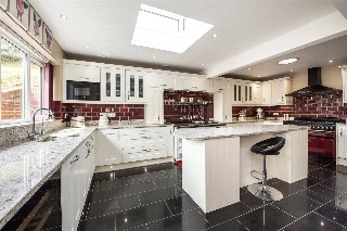 Gravel Hill, Clanfield, Waterlooville, Hampshire, PO8