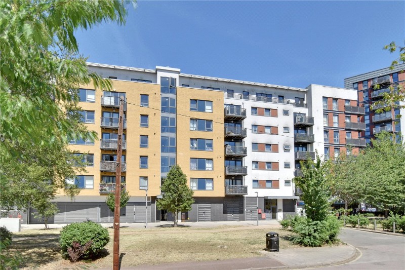 Tarves Way, London, SE10
