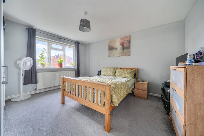 Walton Way, Newbury, Berkshire, RG14