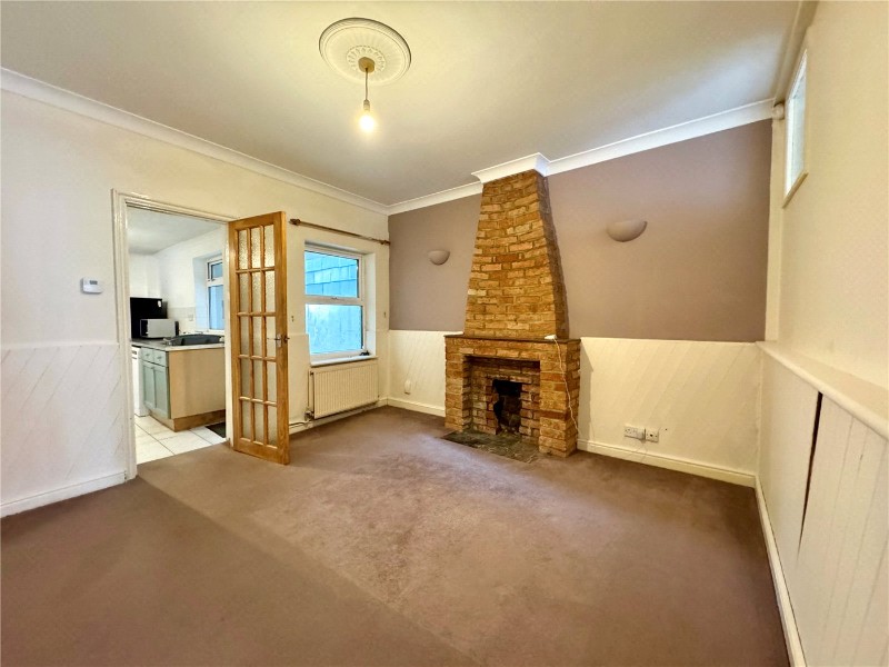 Meadow Road, Salisbury, Wiltshire, SP2