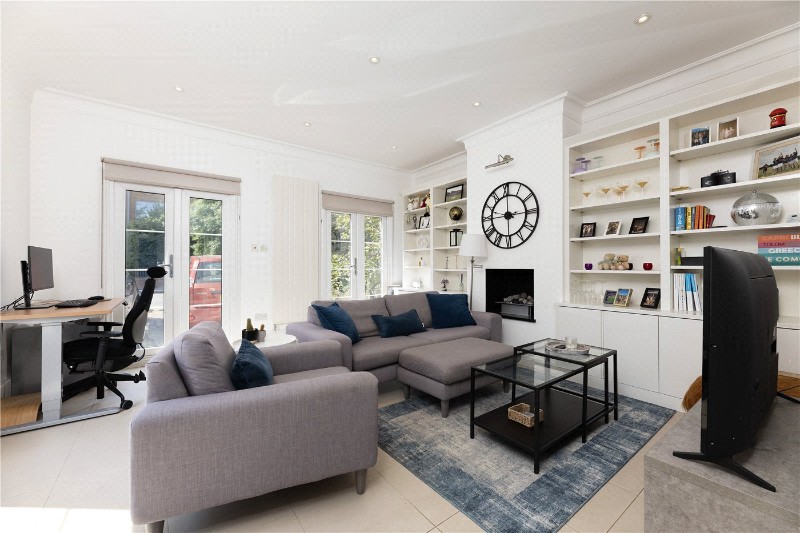Rayners Road, London, SW15