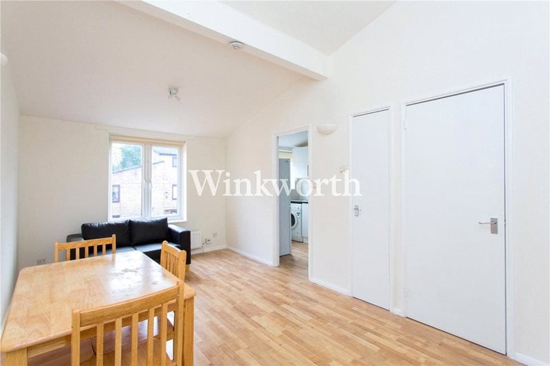 Woodburn Close, London, NW4