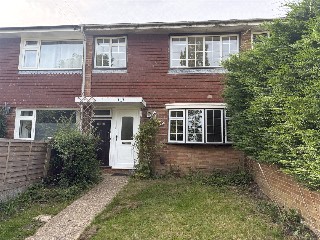 Brougham Place, Farnham, Surrey, GU9