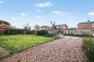 Old Hall Gardens, Brooke, Norwich, Norfolk, NR15