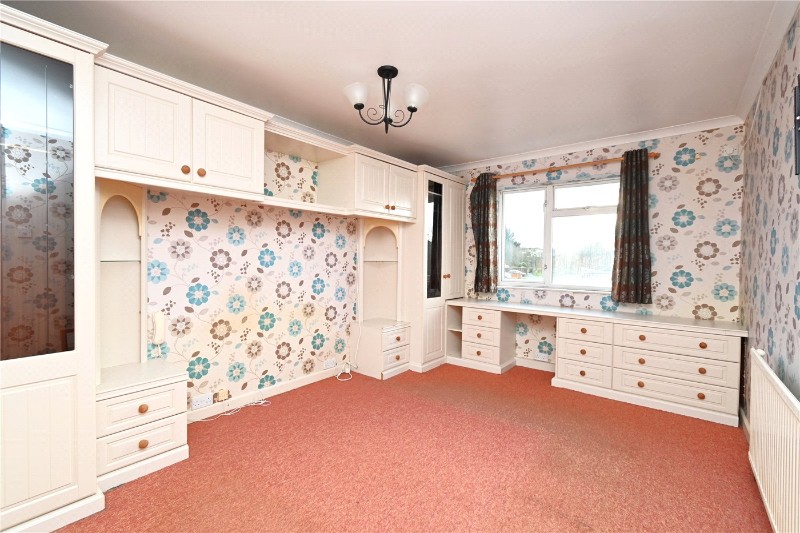 Falkland Road, Basingstoke, Hampshire, RG24