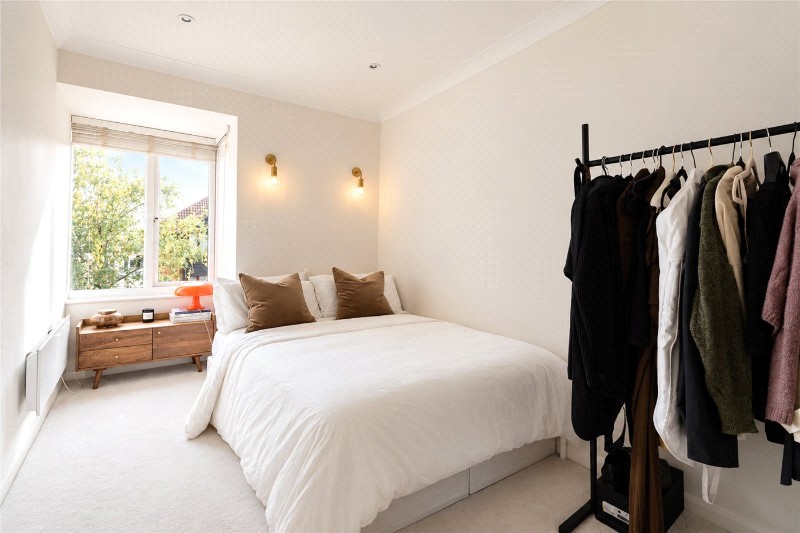 Linwood Close, London, SE5