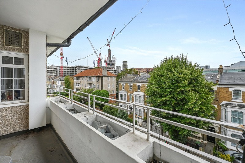 Linden Court, Frithville Gardens, London, W12
