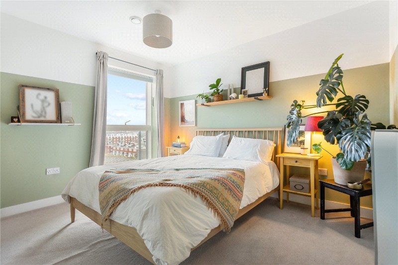 Matthias Road, London, N16