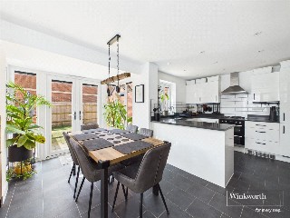 Fairstone, Newbury, Berkshire, RG14