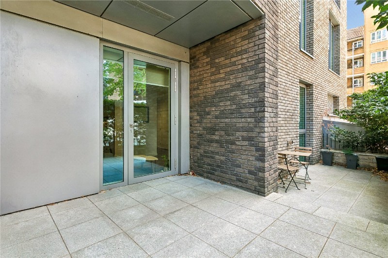 Newnton Close, London, N4