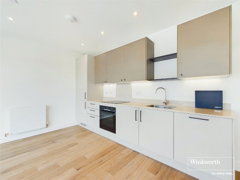 Flagstaff Road, Bankside Gardens, Reading, Berkshire, RG2