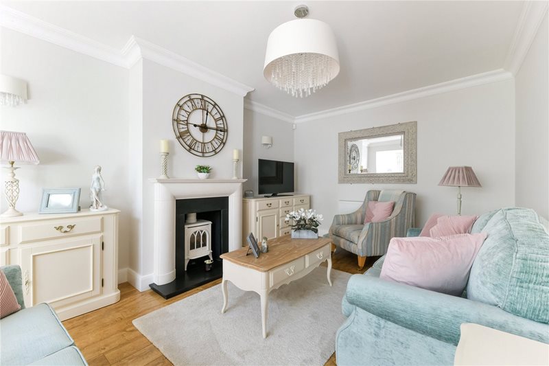 Oakley Gardens, Banstead, Surrey, SM7