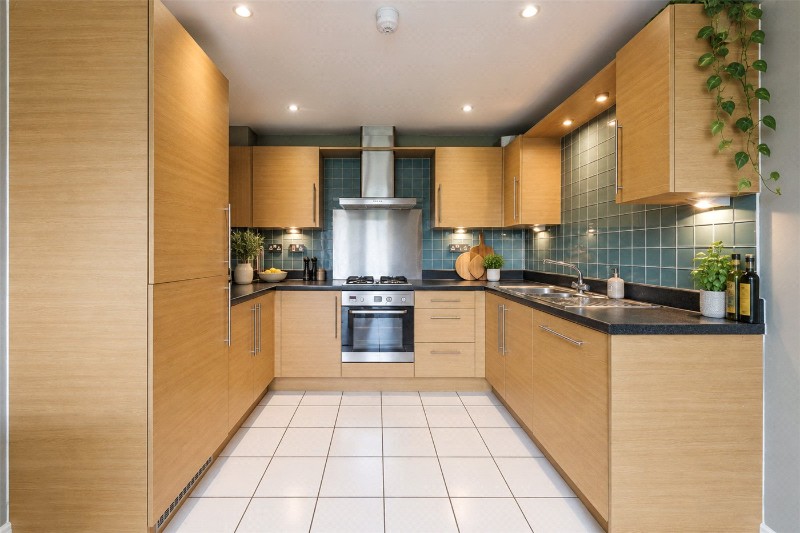 Scott Avenue, London, SW15