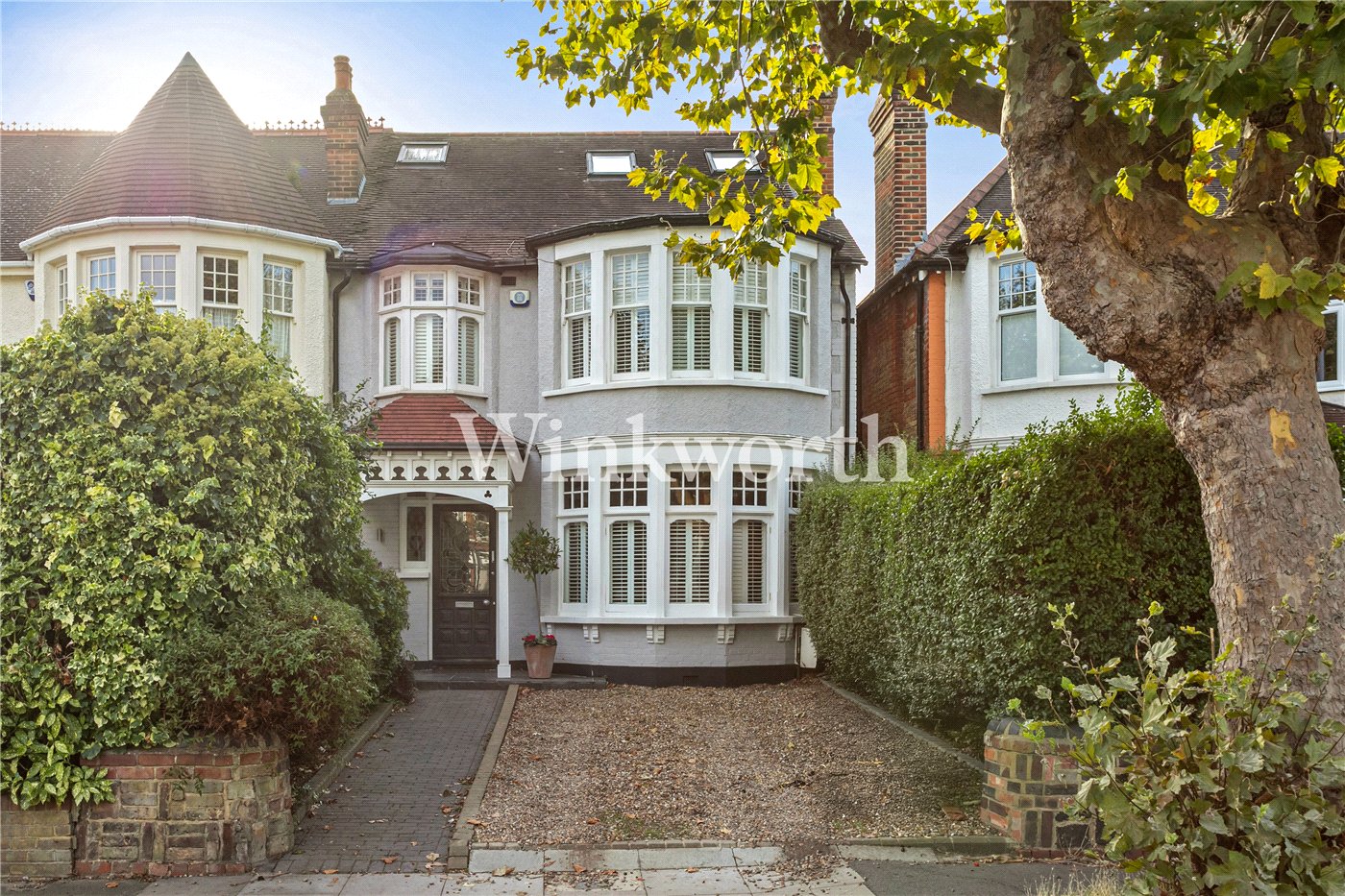 Fox Lane, London, N13
