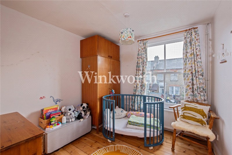 Hewitt Avenue, London, N22