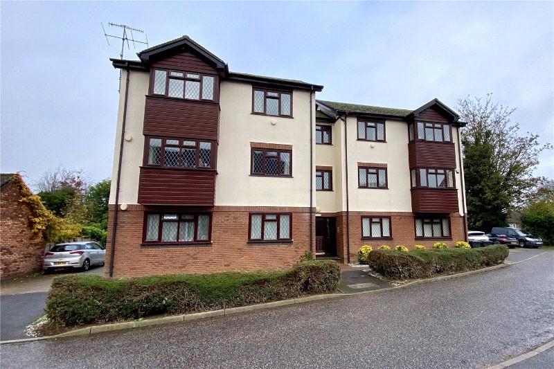 Groves Close, Bourne End, SL8