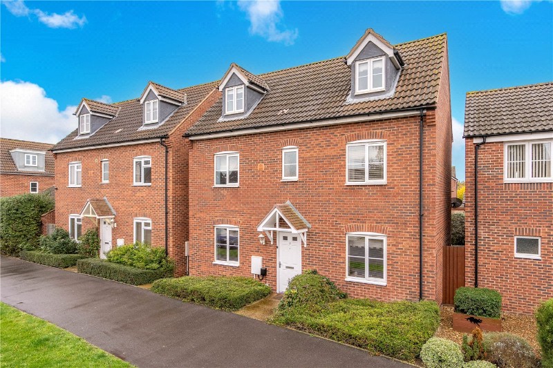 Charter Avenue, Market Deeping, Peterborough, Lincolnshire, PE6