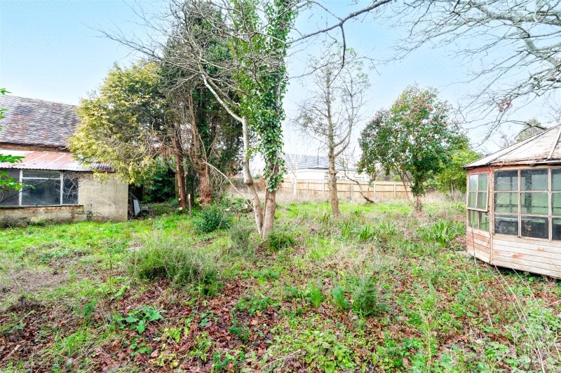 Lime Kiln Road, Lytchett Matravers, Poole, Dorset, BH16