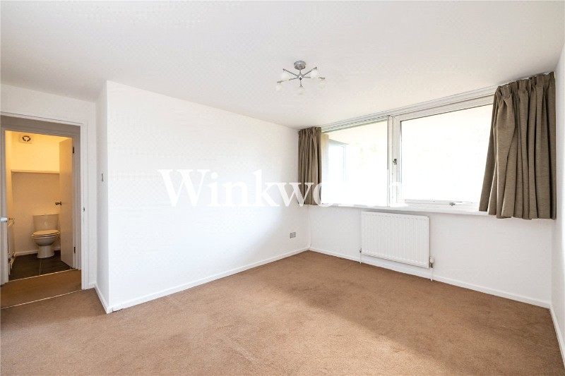 Chandos Way, London, NW11