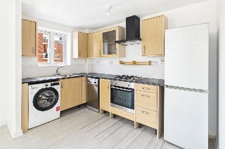 CurtisField Road, London, SW16